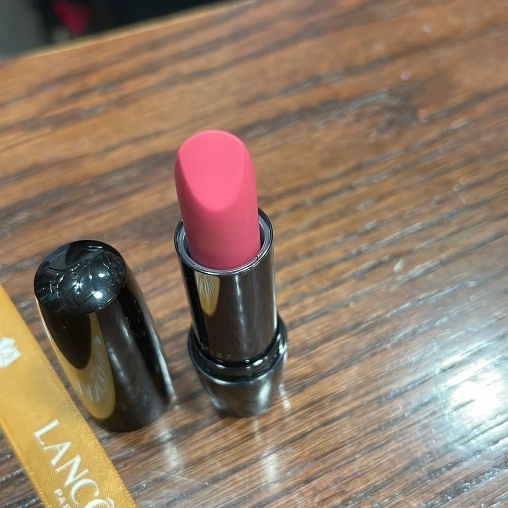 Lancôme color design lipstick 310 - sought after (matte )